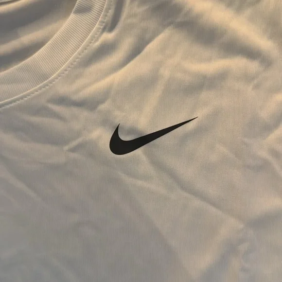 Nike Dri Fit Tee - Picture 2 of 4